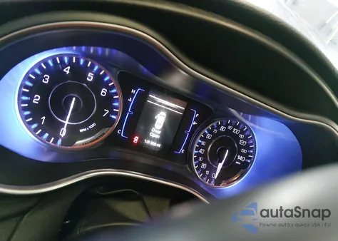 2015 Chrysler 200 Limited z USA, uszkodzony, nr VIN 1C3CCCAB8FN694538